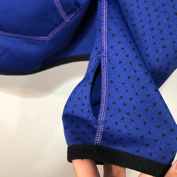 Nike Dri-Fit Blue Pullover Hoodie Sweatshirt Pattern Sleeves - Picture 9 of 9